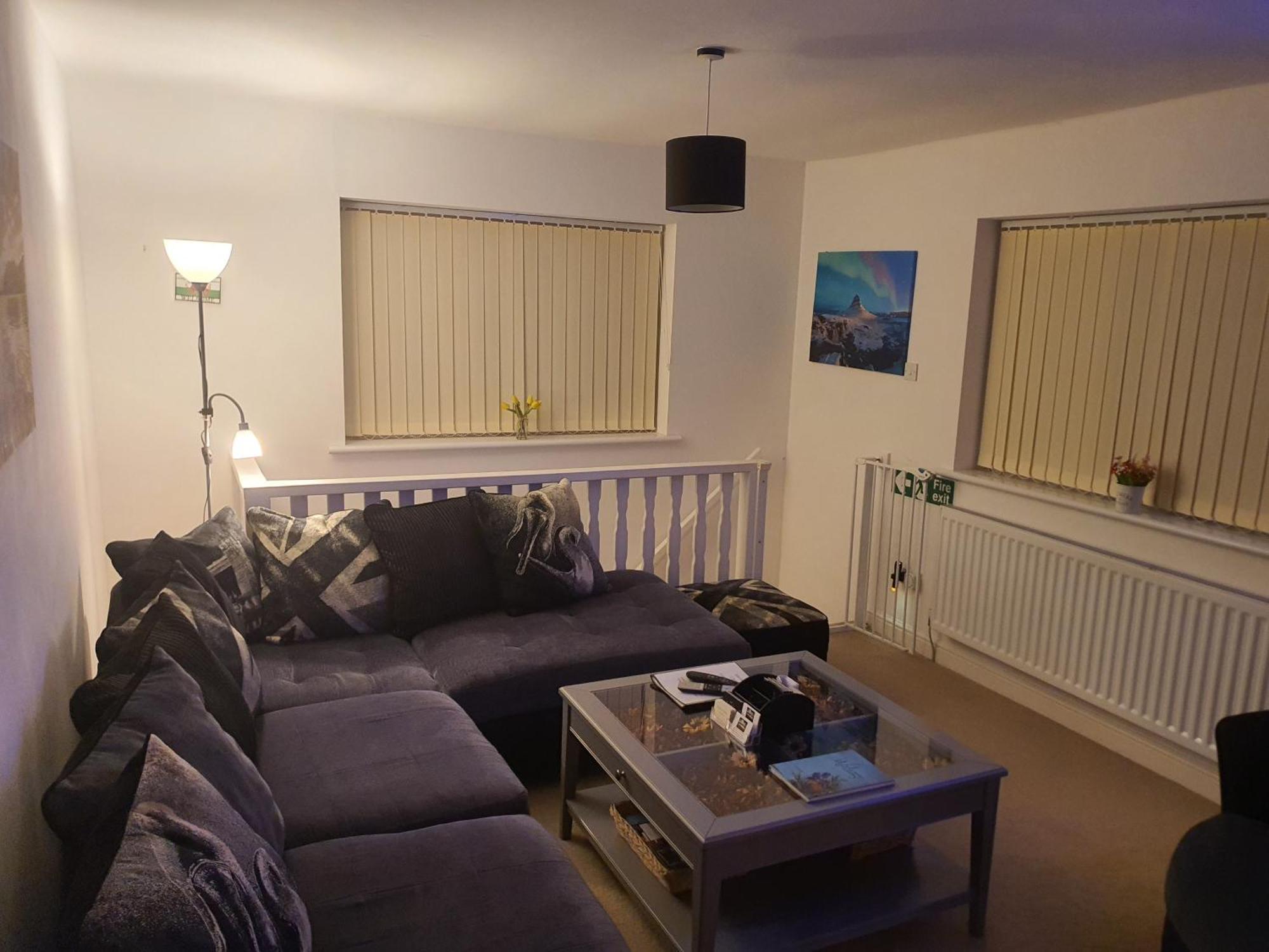 Idyllic 2 Bedroom Self-Contained Upsidedown Annexe Llandrindod Wells Buitenkant foto