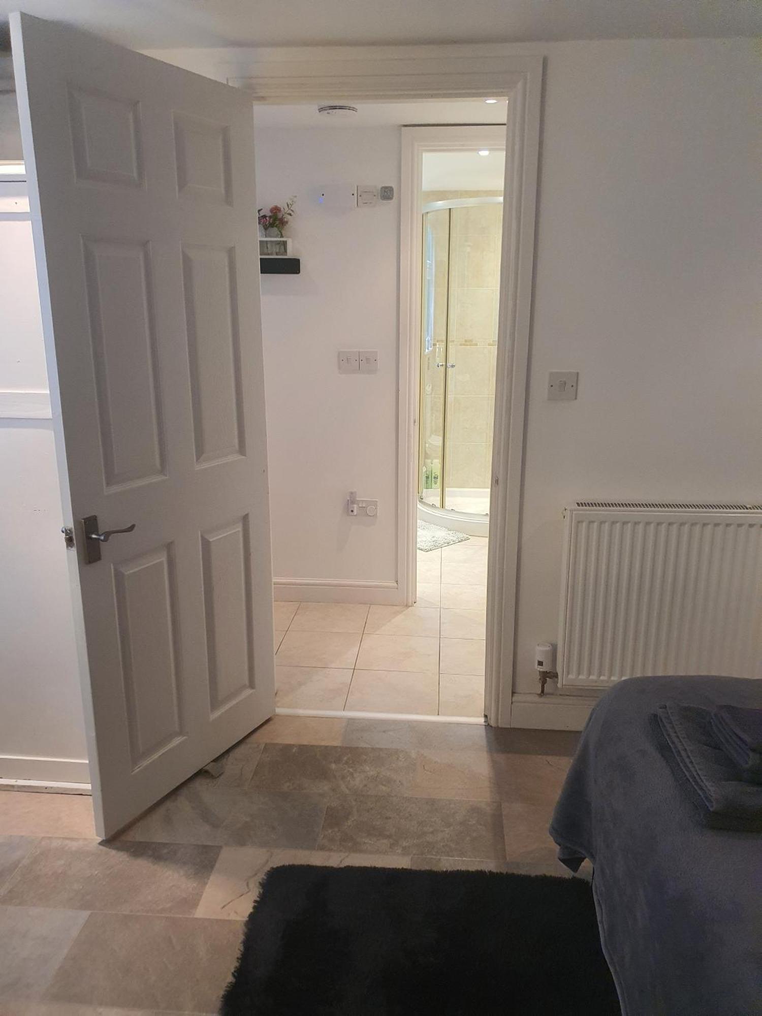 Idyllic 2 Bedroom Self-Contained Upsidedown Annexe Llandrindod Wells Buitenkant foto